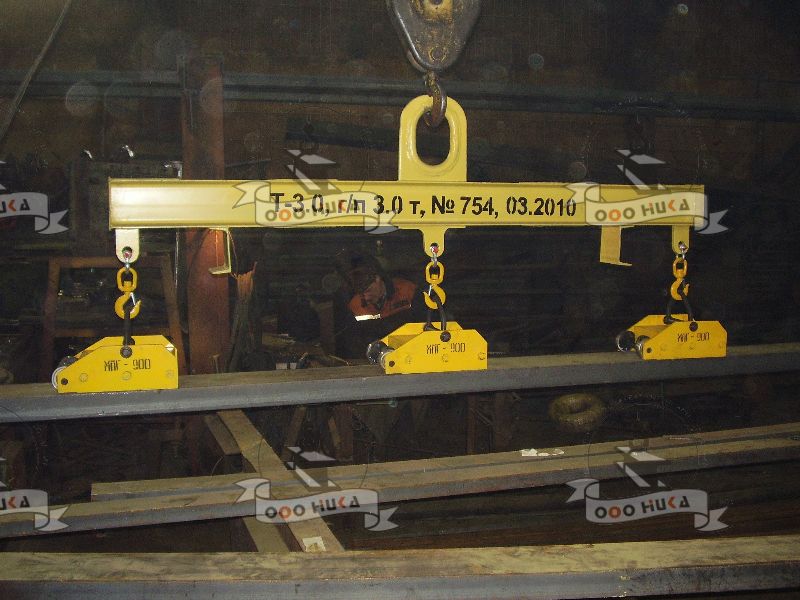 Траверсы с магнитными захватами Траверсы с магнитными захватами